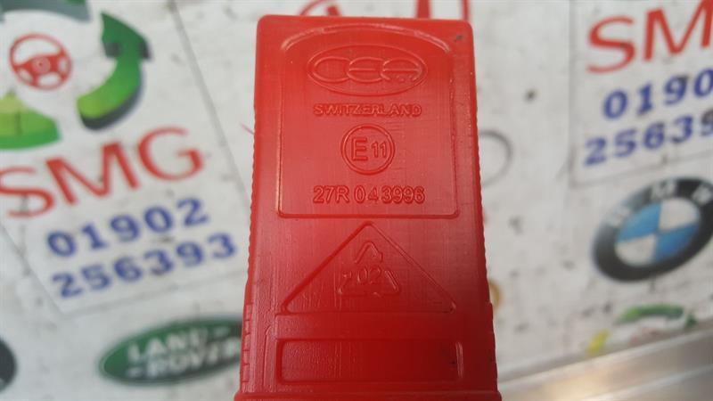 VOLVO XC90 T6 EMERGENCY BREAKDOWN TRIANGLE 5658287