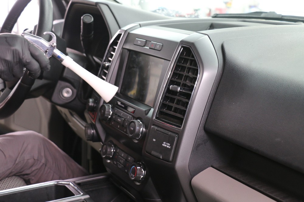 Vortex II Blow Gun Dry Cleaning Tool