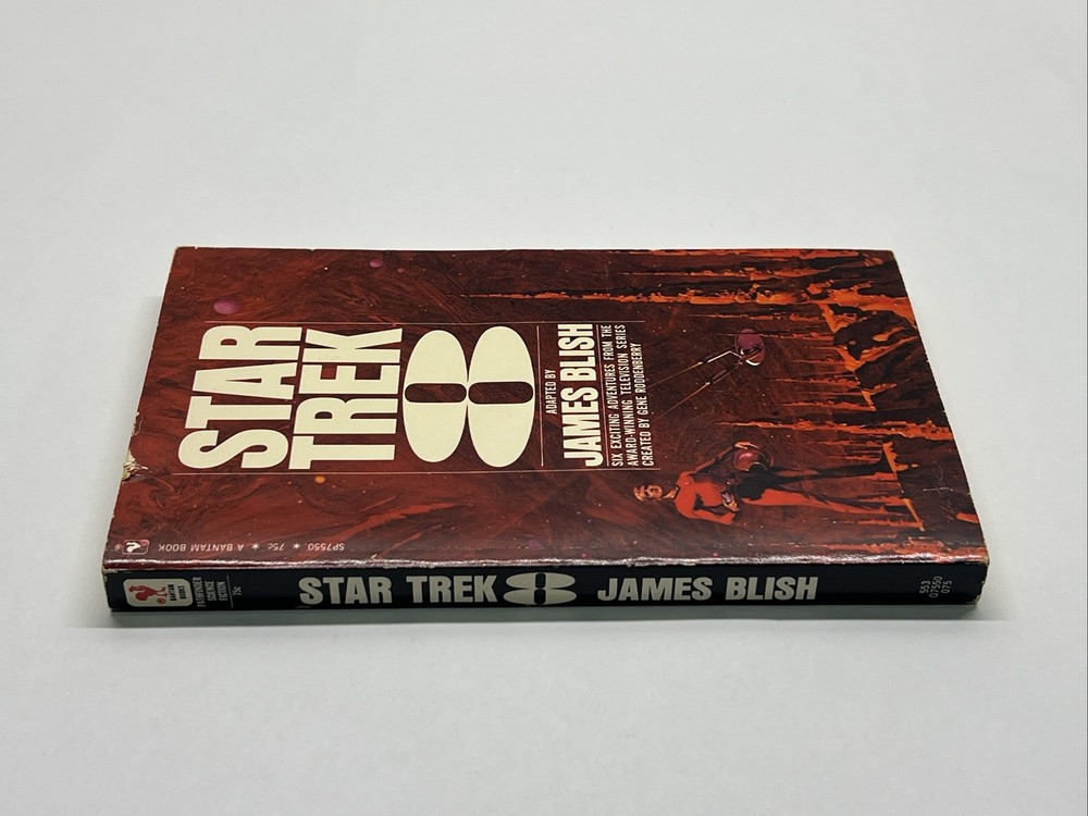 Star Trek - 8 Paperback Book - 3rd Printing - 1972