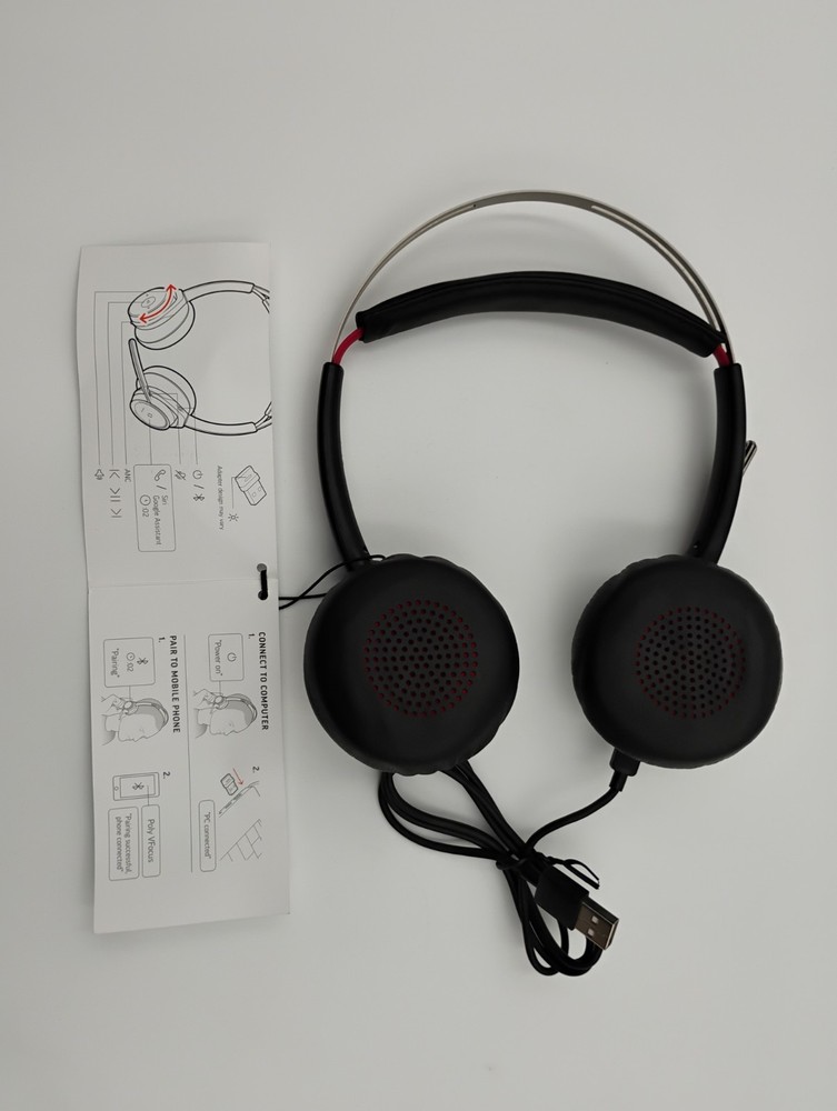 Plantronics Poly Voyager Focus 2 UC Bluetooth Headset & Case B825