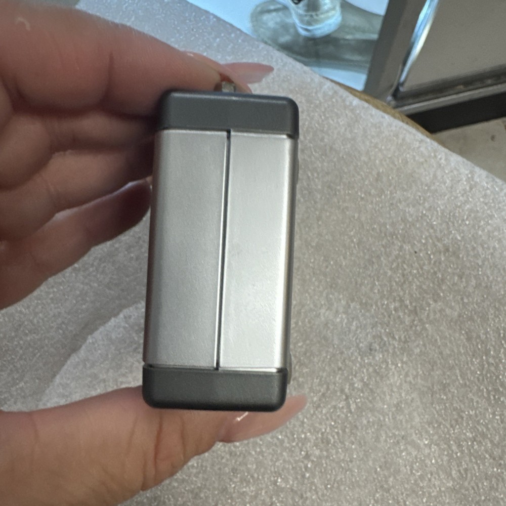 D-Link (KVM-121) 2-Port Switch