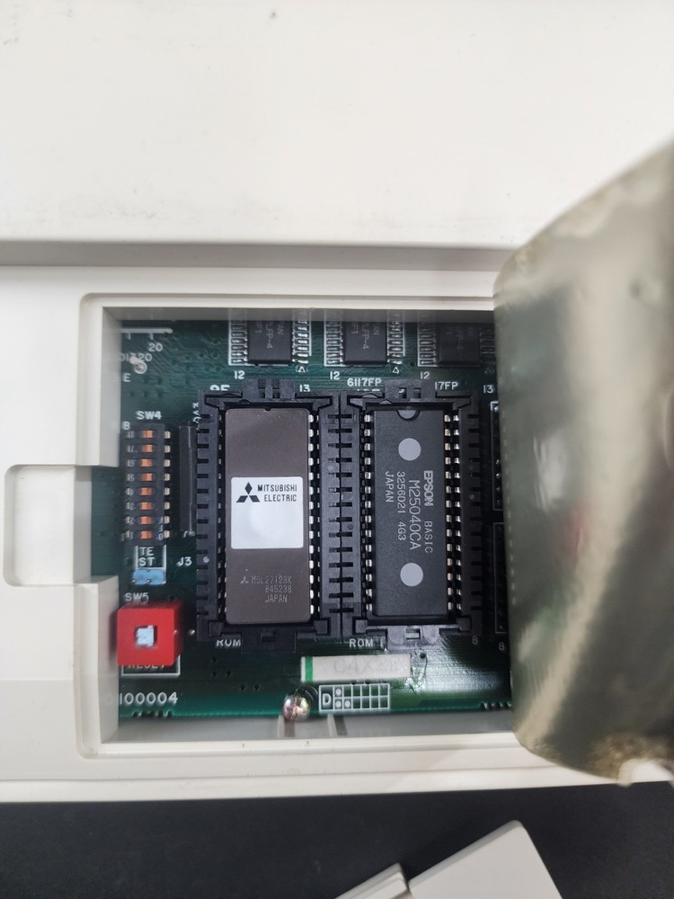Epson PX-8 Geneva Vintage Laptop Computer Untested