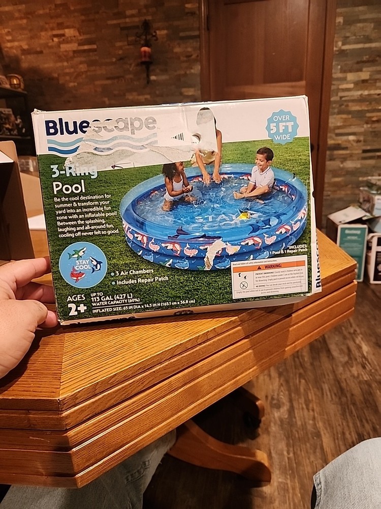 Bluescape 3-Ring Pool