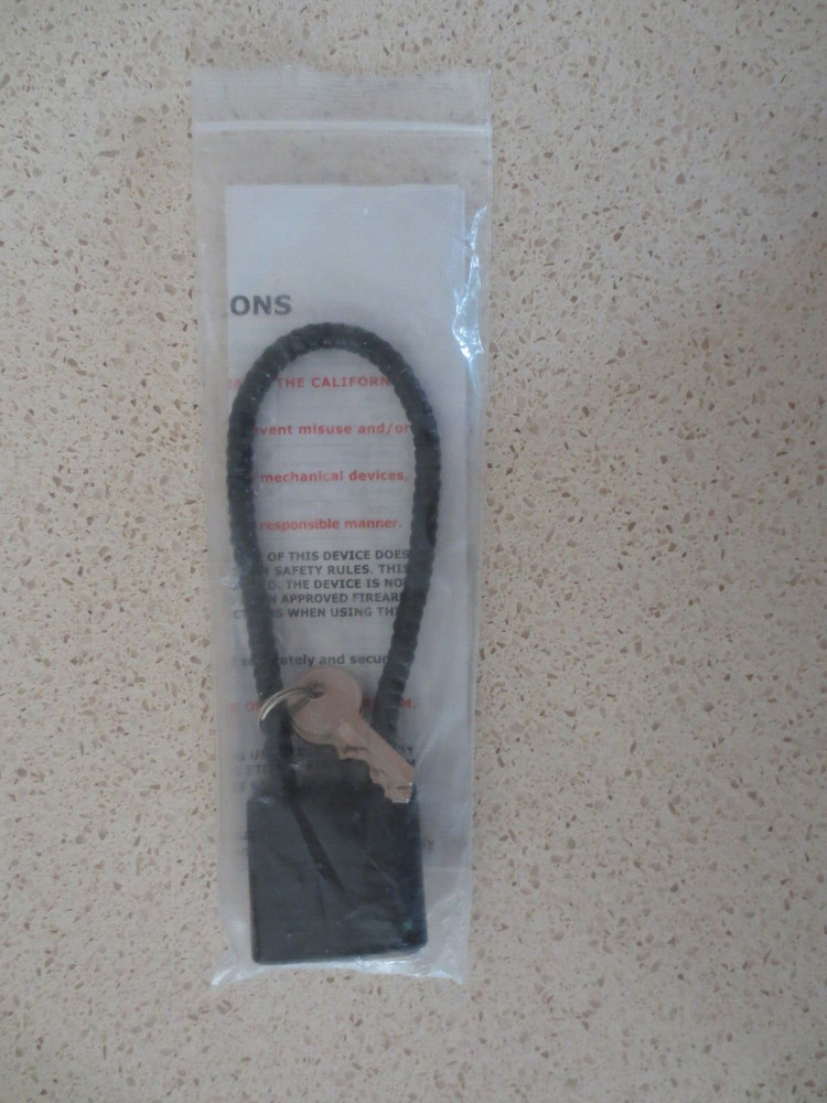 Gun Cable Lock 2 Keys Model # CL 885 with Instruction Sheet
