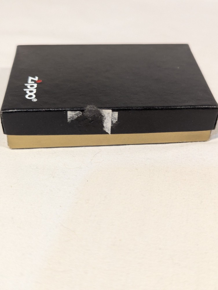 ZIPPO CROCODILE LEATHER BRASS LIGHTER 2001