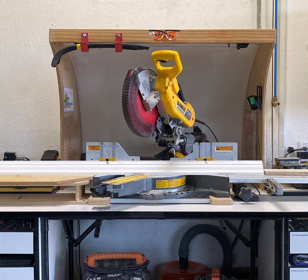 FastCap Crown Stop Fence