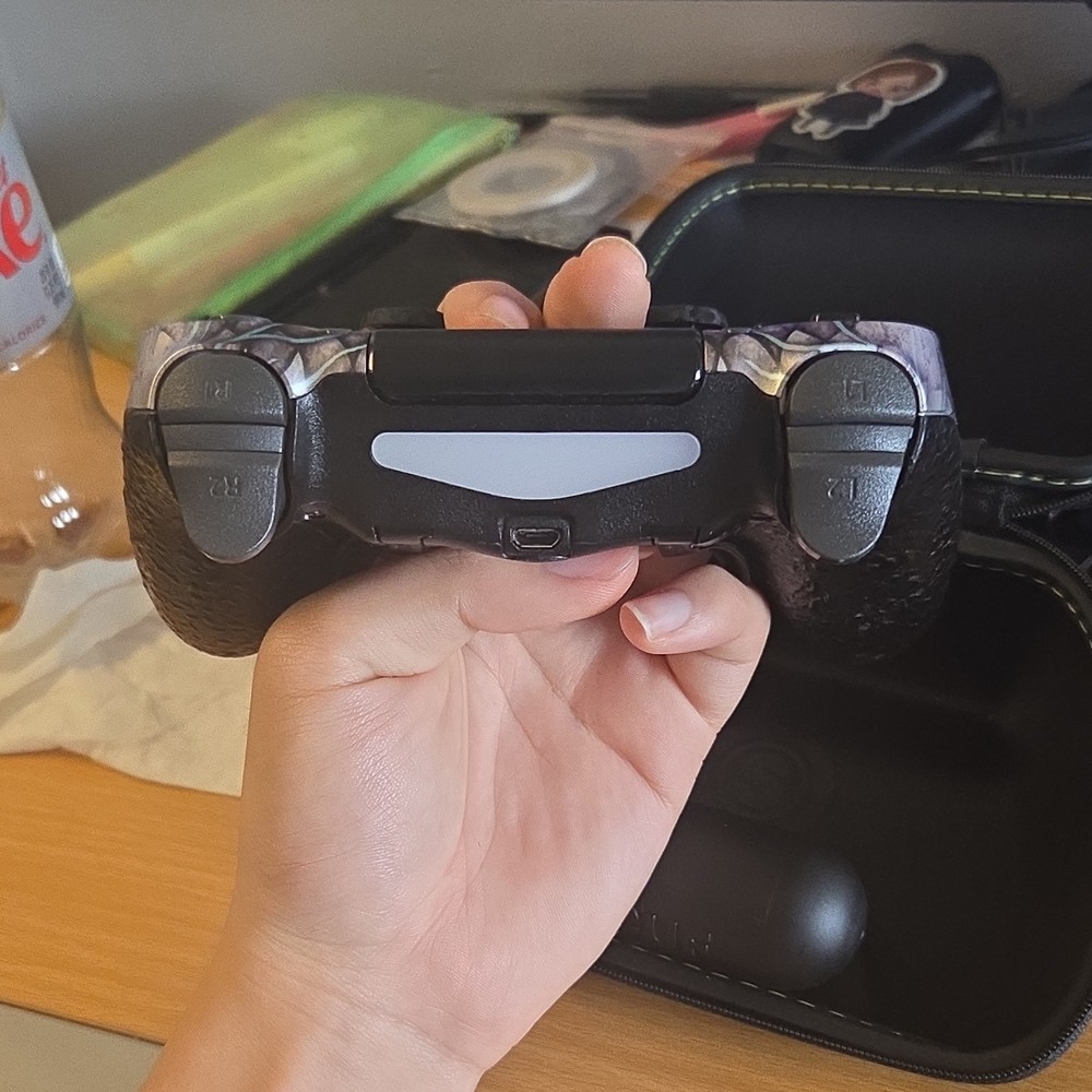 SCUF Custom Controller Bundle Micro USB with Carrying Case, Thumbsticks, Paddles