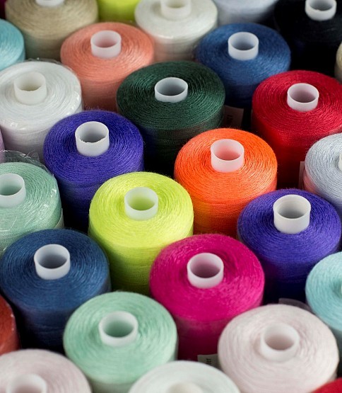 120s SPUN POLYESTER THREAD, MIXED PACK, VARIOUS COLS AND QUANTITIES