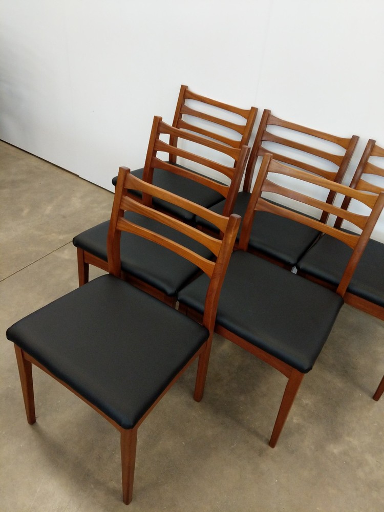 Set of 6 Vintage Mid Century Modern Dining Chairs