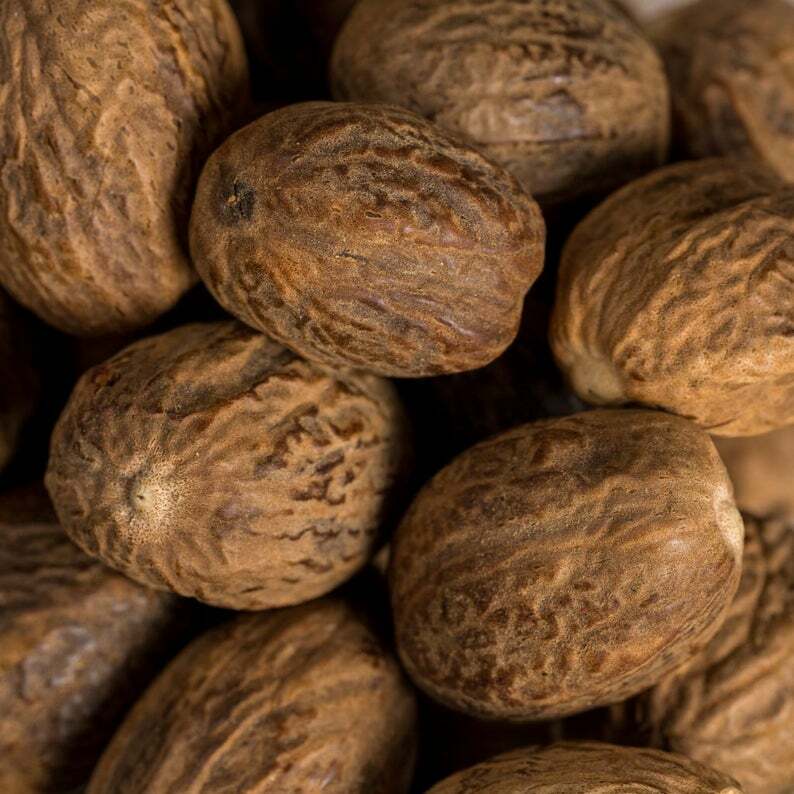 Organic Whole Nutmegs