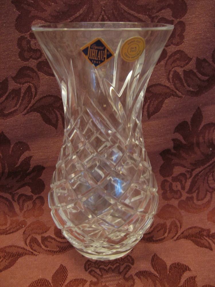 Jihlava Crystal 8" Vase  - Excellent!