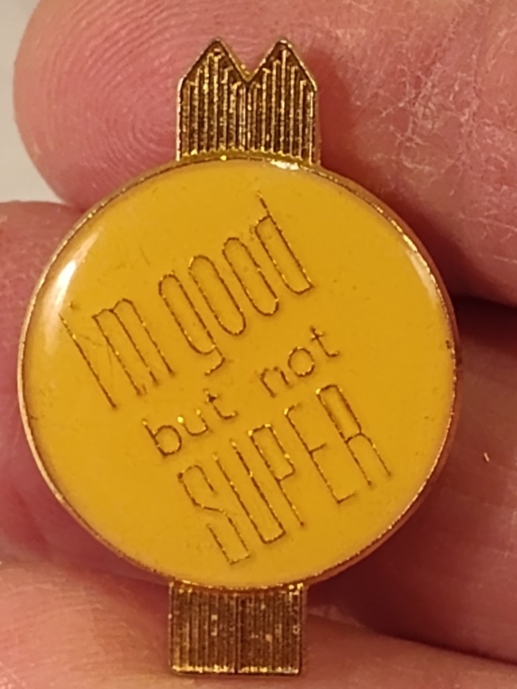 Vintage 1980s Ski Level Commentary Lapel Pin