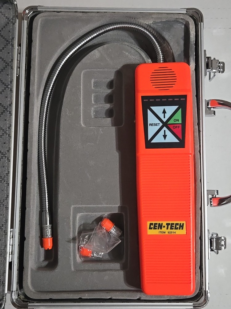 Pittsburgh 92514 Electronic Refrigerant Leak Detector