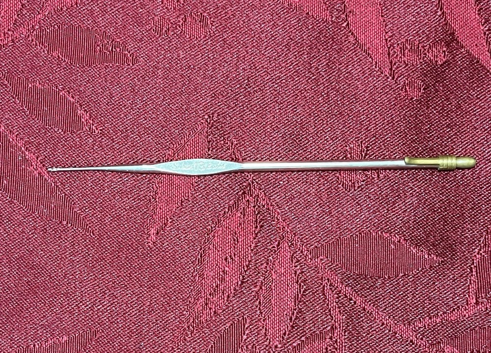Susan Bates Hook Stitch Size 13