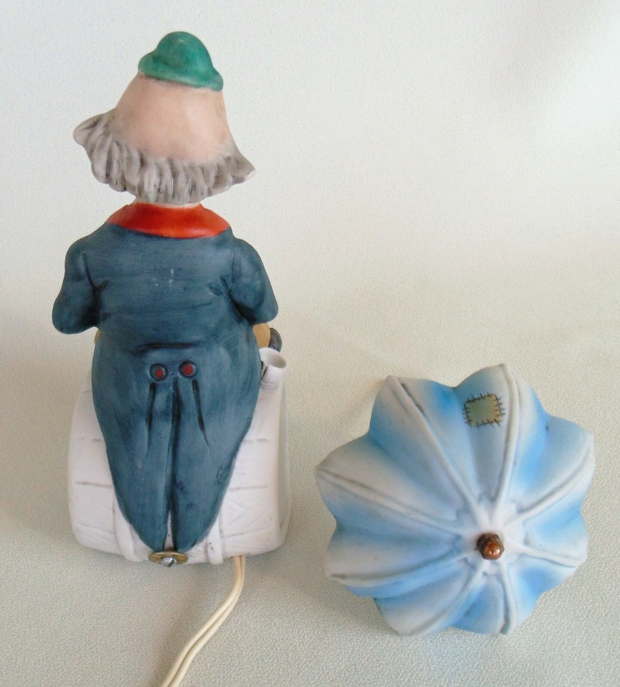 Ceramic Clown With Umbrella Perfume Night Light EXCELLENT VINTAGE CONDITION