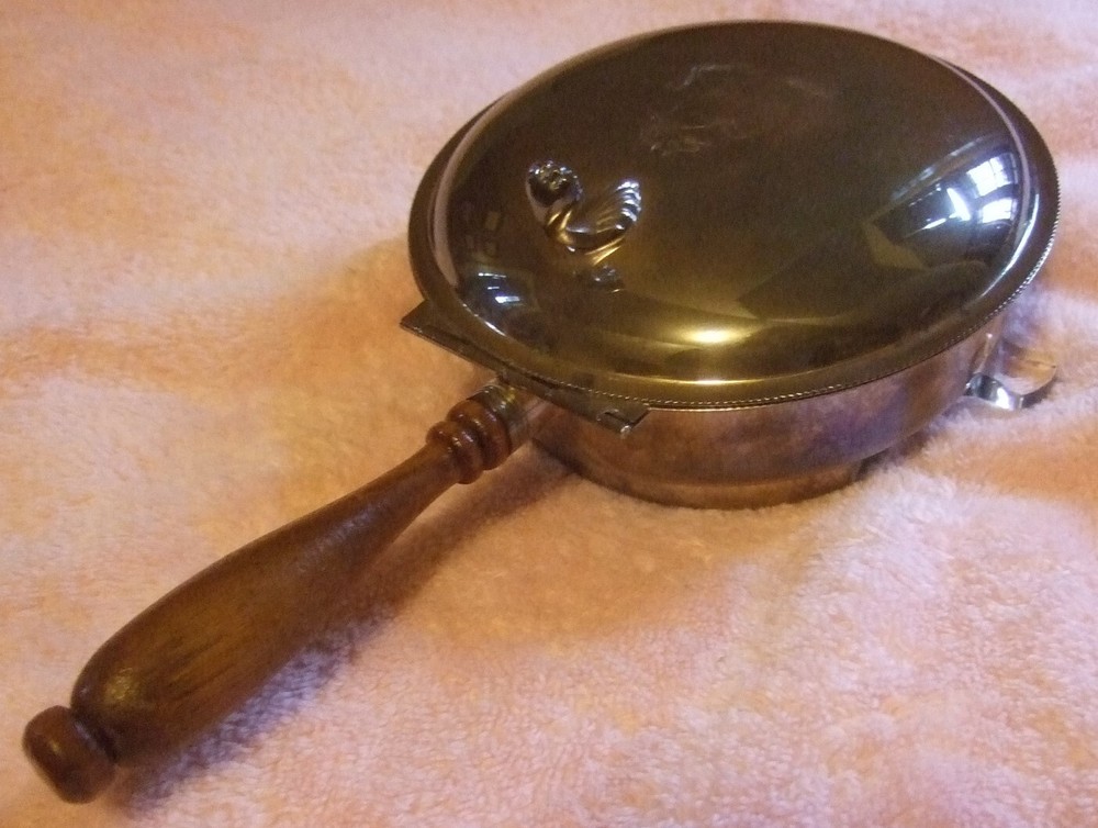 1950's Tableware Silverplate Crumb Holder With Handle
