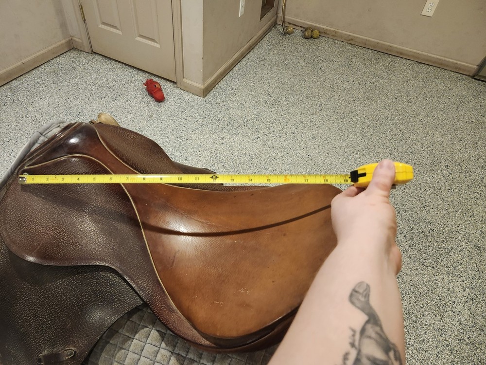 19" Stubben Siegfried Saddle