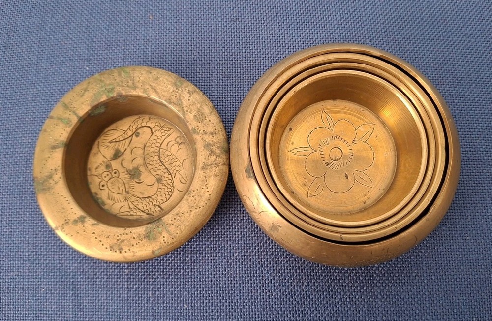 5 Pc Brass Nesting Ashtray Set❤ Chinese ❤ Dragon/Flower