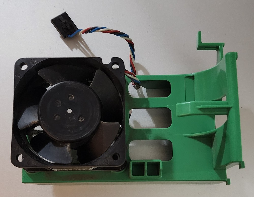 DELL PRECISION SERIES CASE COOLING FAN W BRACKET 0J2222