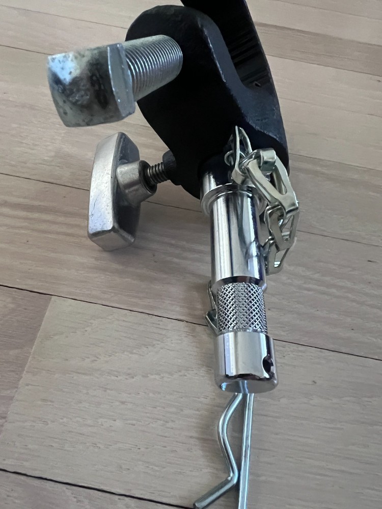 Matthews Baby Pipe Clamp