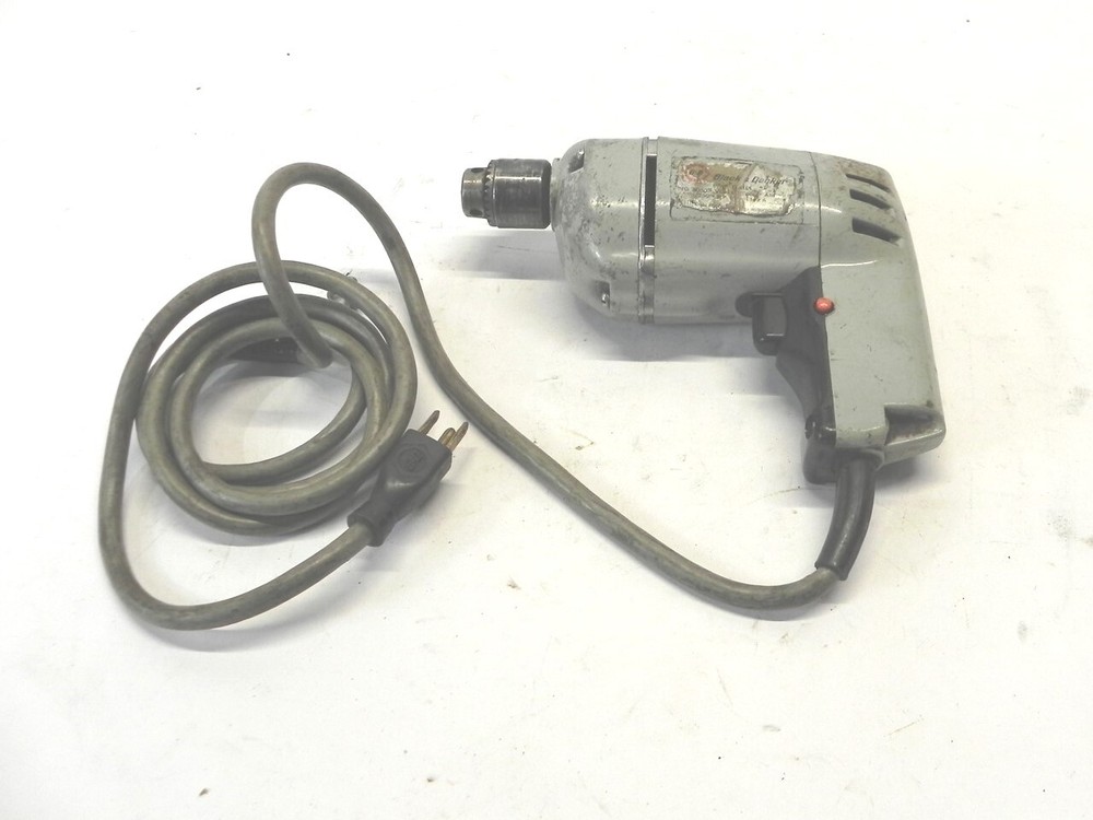 VINTAGE BLACK & DECKER 1/4" DRILL MODEL #7000 1/7 HORSEPOWER UNTESTED PRE-OWNED