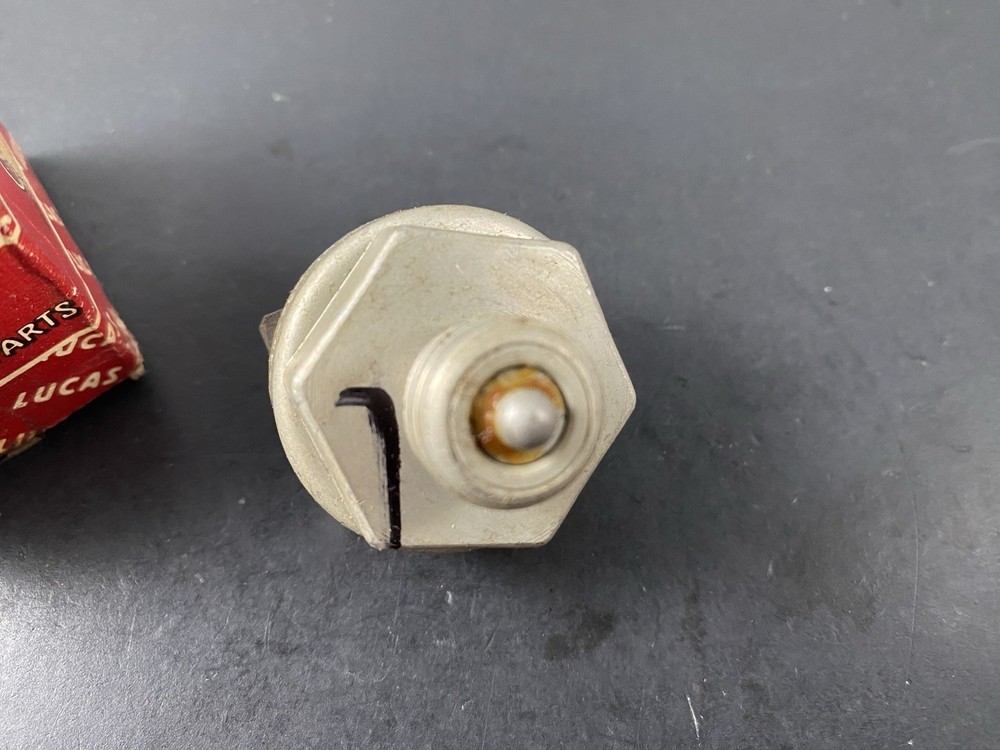 Austin Mini, Morris Mini Minor NOS Reverse Switch