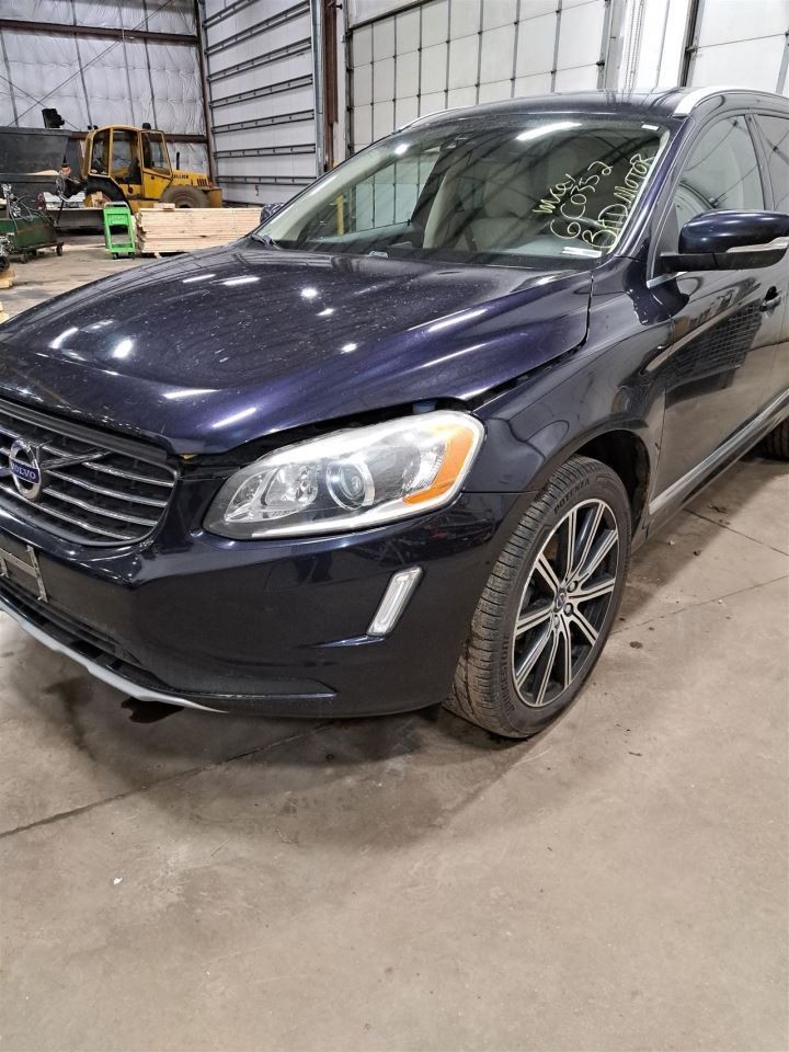 2016 Xc60 Camera/Projector Sku#4417693