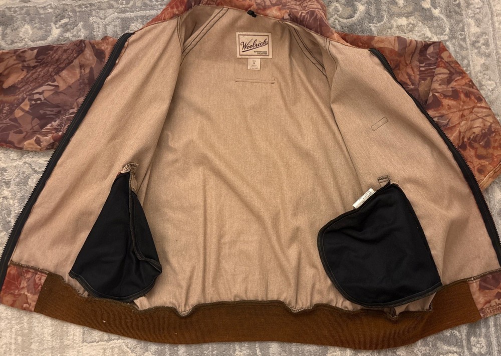 Vintage Woolrich Mossy Oak Camo Jacket Size: Medium Great Condition