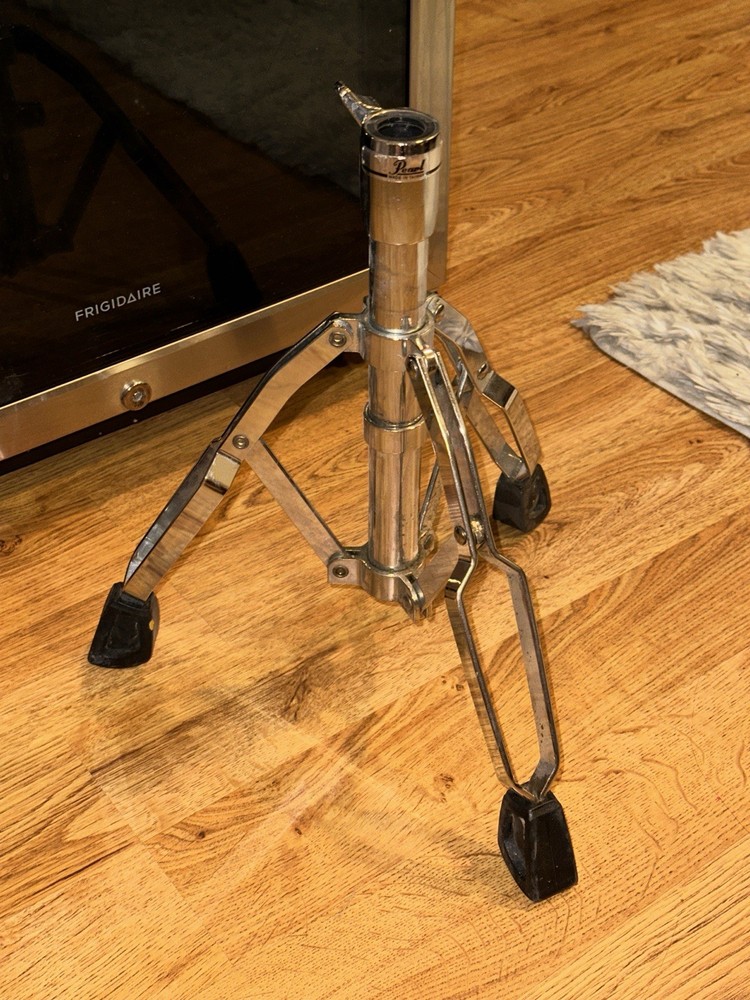 Pearl Snare Drum Stand Quantity 1 Only