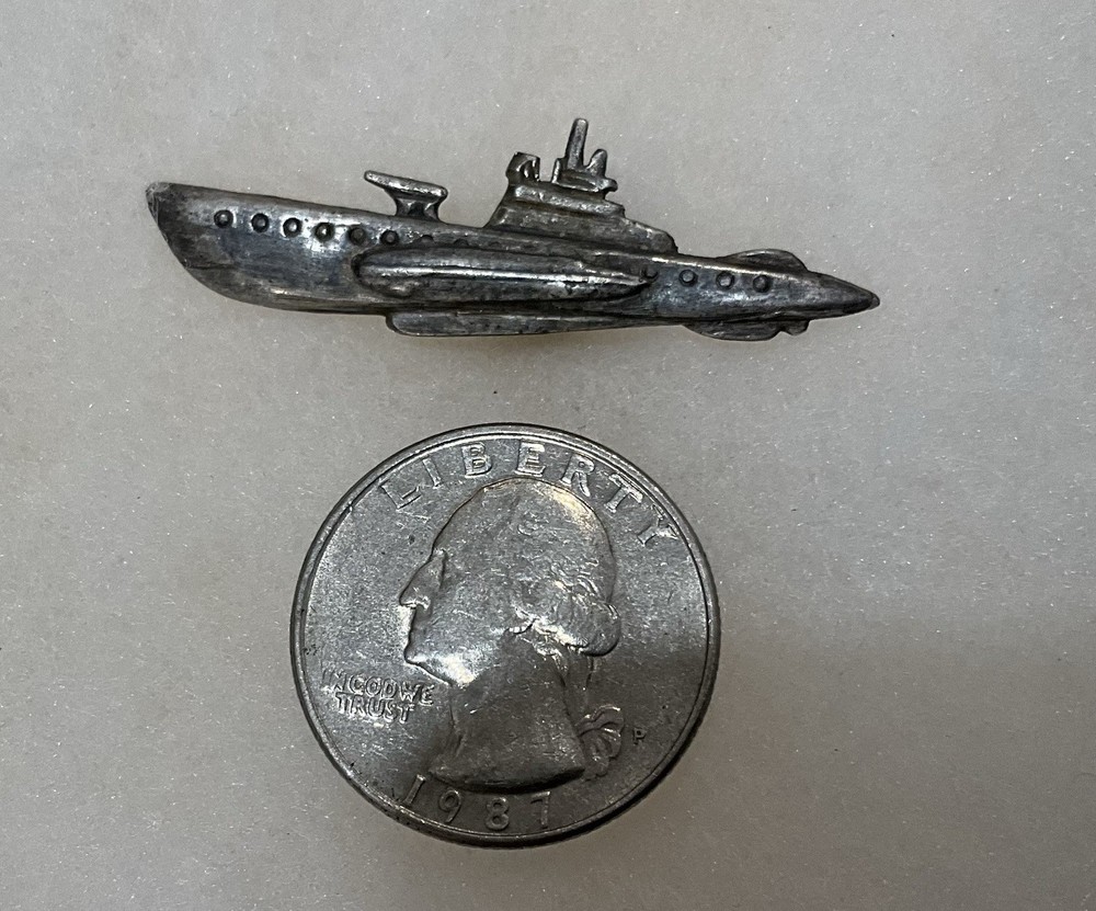 BULGARIAN WW2 Submariners Badge In Silver