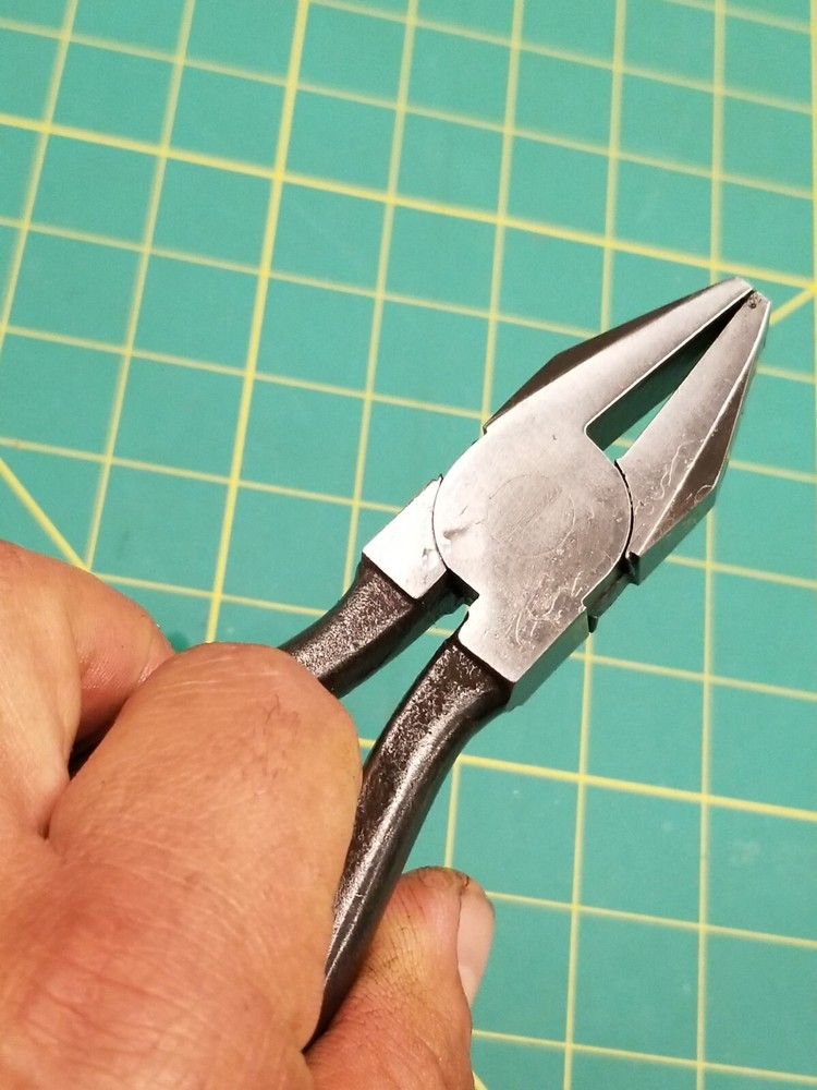 Vintage Glass Nibbing Working Plier flat Nose