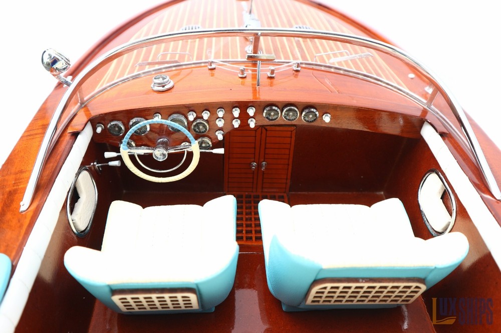 Super Riva Lamborghini Model Ship