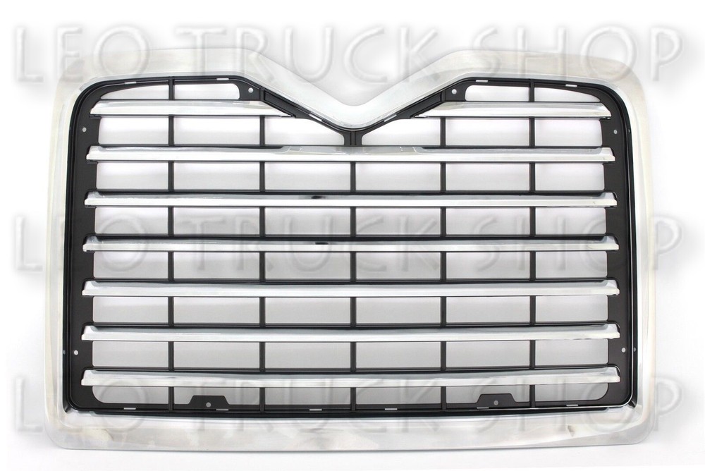 Mack Vision Pinnacle CX Grille | Without Bugscreen Chrome