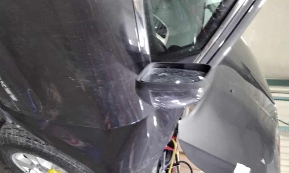 Driver Left Front Spindle/Knuckle Fits 11-15 DURANGO 1421568