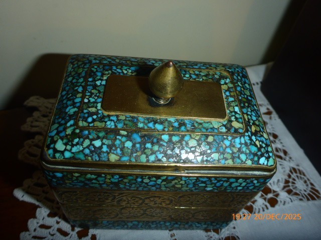 Antique Turquoise Chip Mosaic On Brass Rectangular Hinged Double Box Tea/Snuff