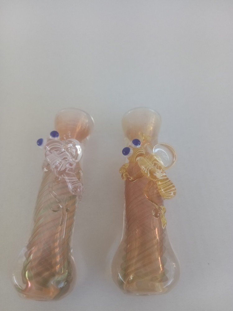 QTY 3 HAND BLOWN PIPE Glass ONE HITTER BEE BUZZ NEW