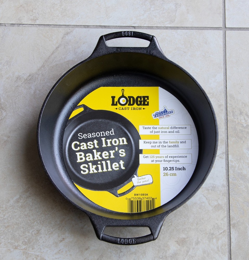 Cast Iron Baker’S Skillet 10.25 Inch