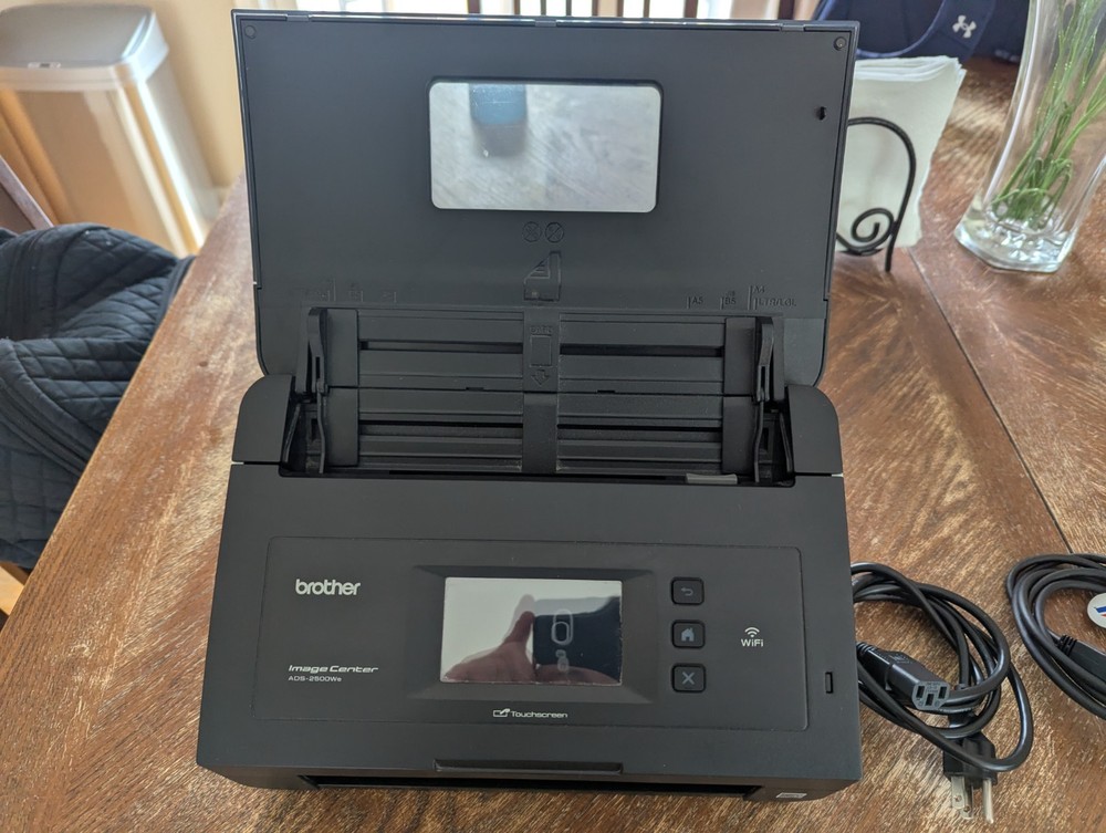 Brother ADS-2500W ImageCenter Wireless Desktop Color Document Scanner