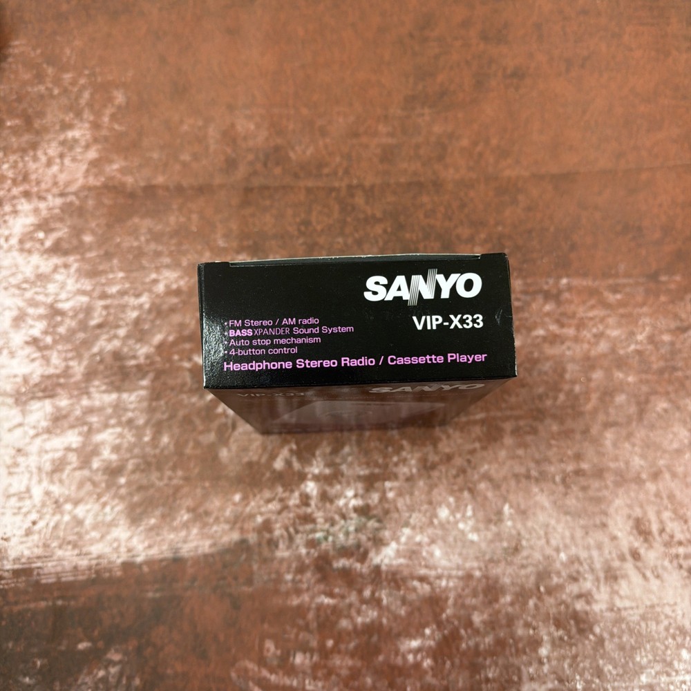 sanyo cassette player walkman VIP-X33