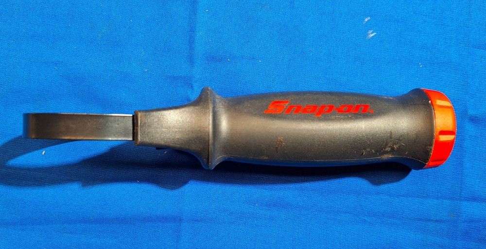 Snap-On Drill Handle For Cordless Drill, One Auxiliary red Handle