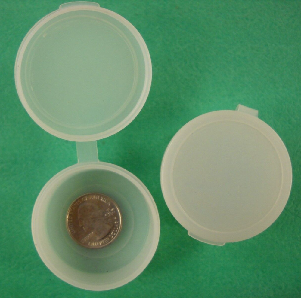 12 Plastic 1 oz Containers One Ounce With Snap On Lid White