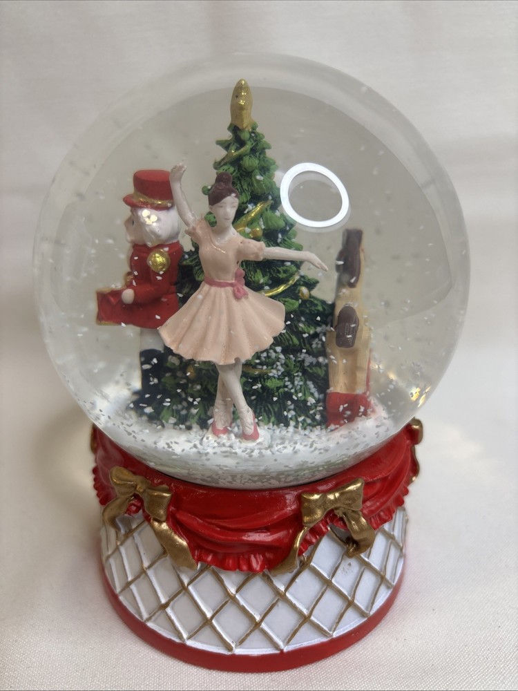 Selfridge’s Nutcracker Suite Snow Globe Clara Mouse King 5.5”