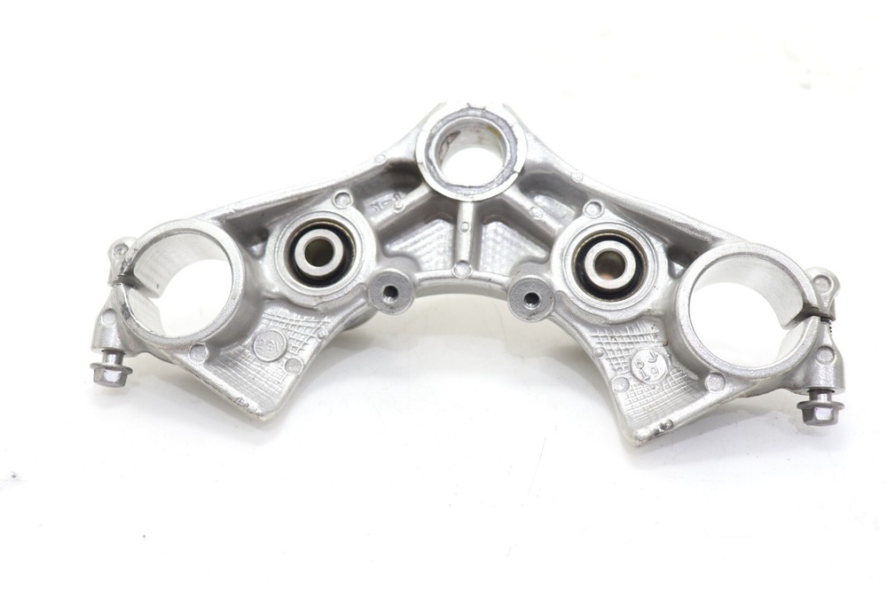 97 YAMAHA VIRAGO TOP UPPER TRIPLE TREE CLAMP