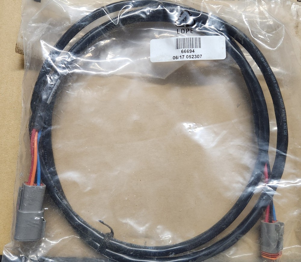 Trimble PN: 66694 Power Cable