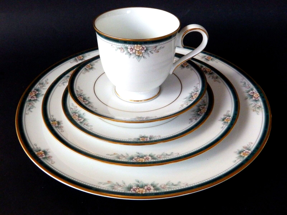 5pc Place Setting Noritake Landon Cup & Saucer Dinner Salad Bread Plates EUC