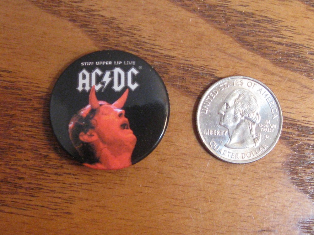 AC/DC Button - Pinback - 2002