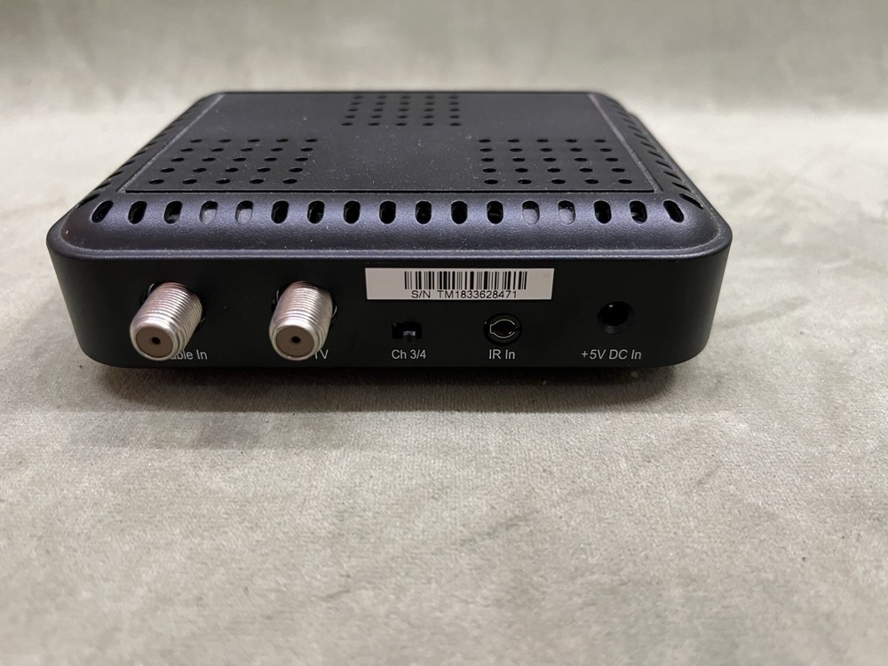 Xfinity Comcast Digital Transport Adapter DCI1011COM with IR Sensor No Remote