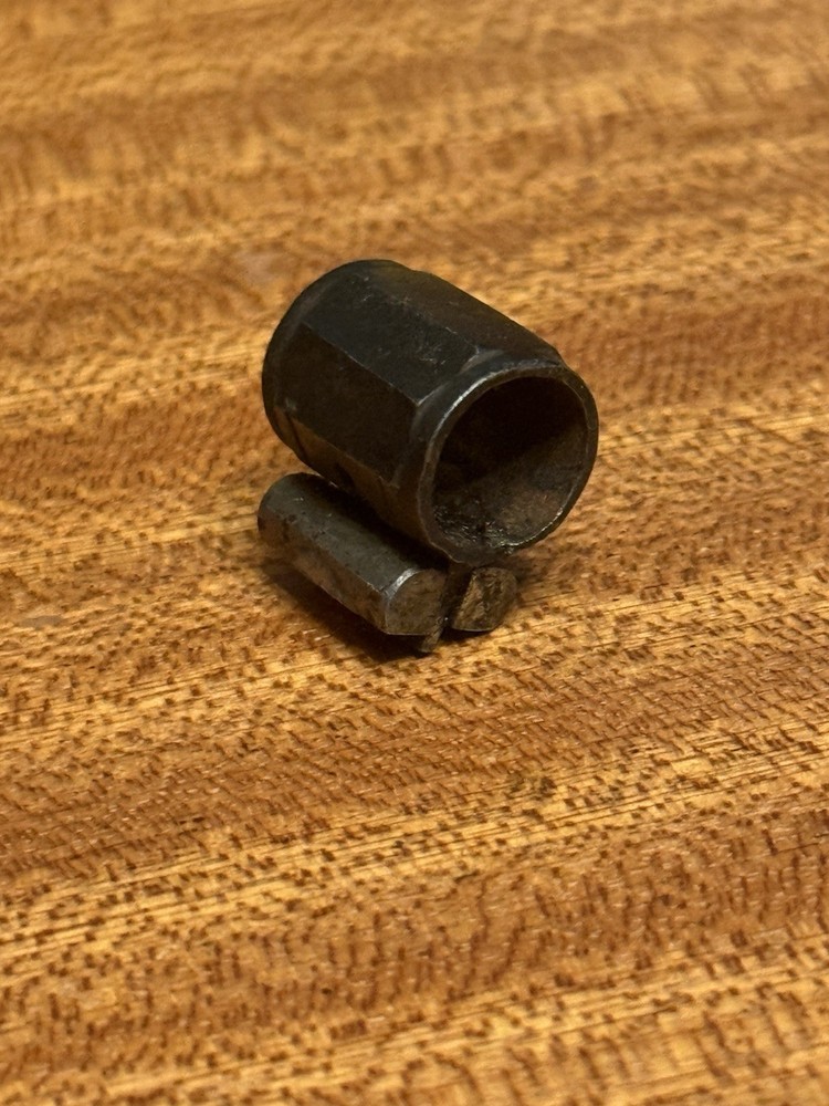 Unknown Antique Rifle Front Globe Sight