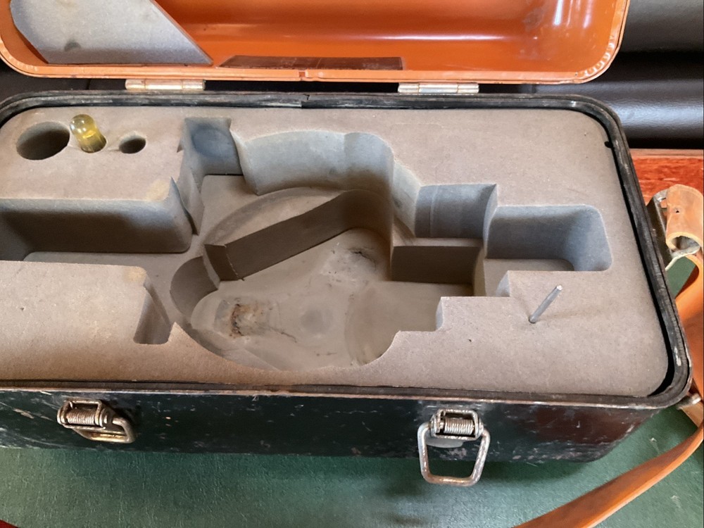 Berger Standard AK-1 Automatic Level Surveying Instrument w/ Case Untested