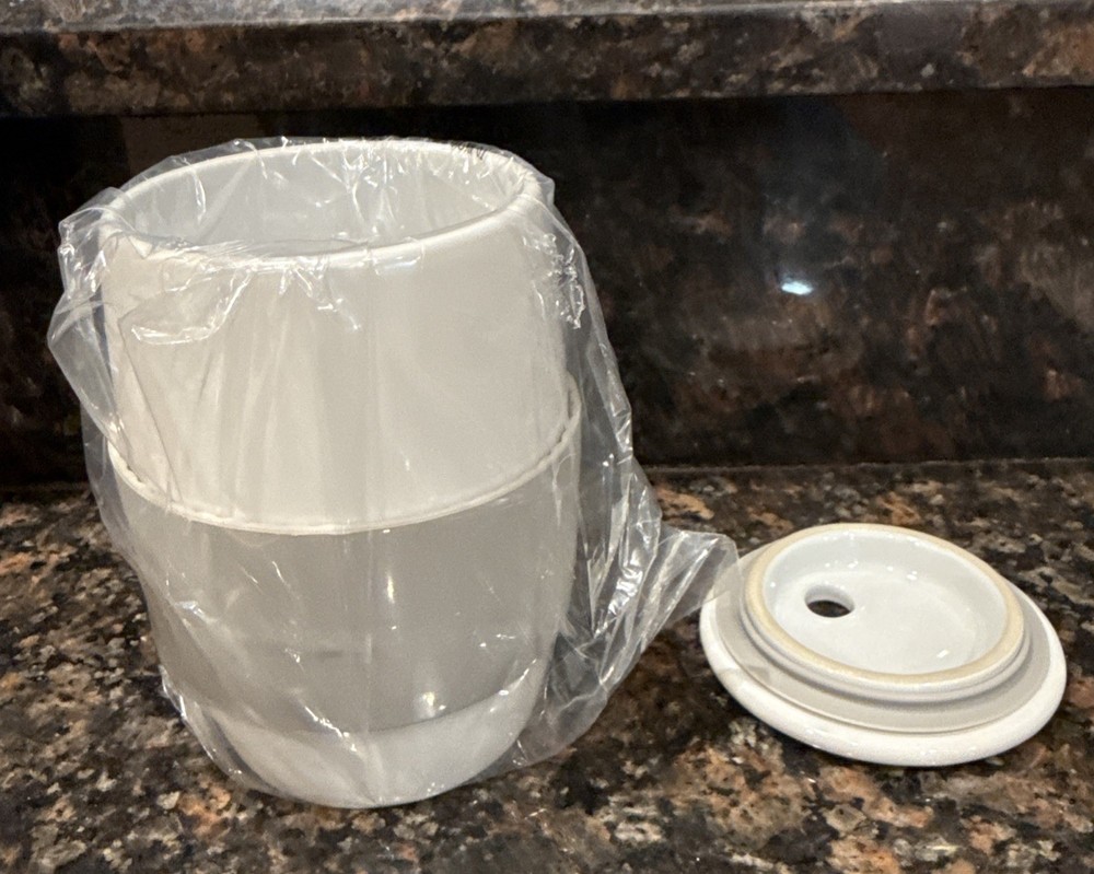 Pampered Chef Egg Cooker Microwave Ceramic Egg Cooker #1529